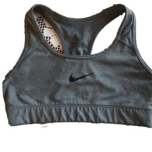 NWOT Nike bra
